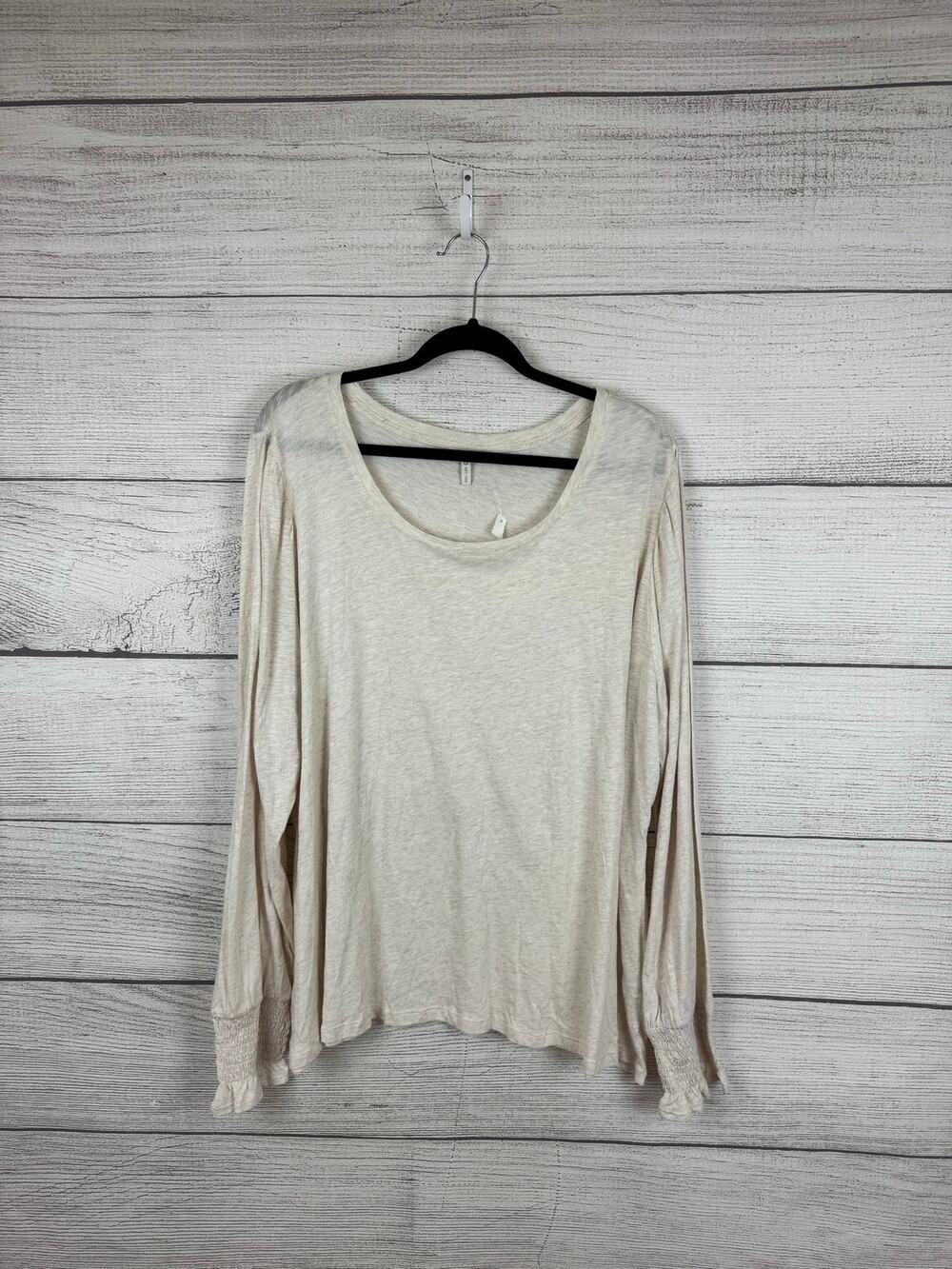 Cato Plus Size Cream Lightweight Long Sleeve Smock Wrist Top Size 26/28W